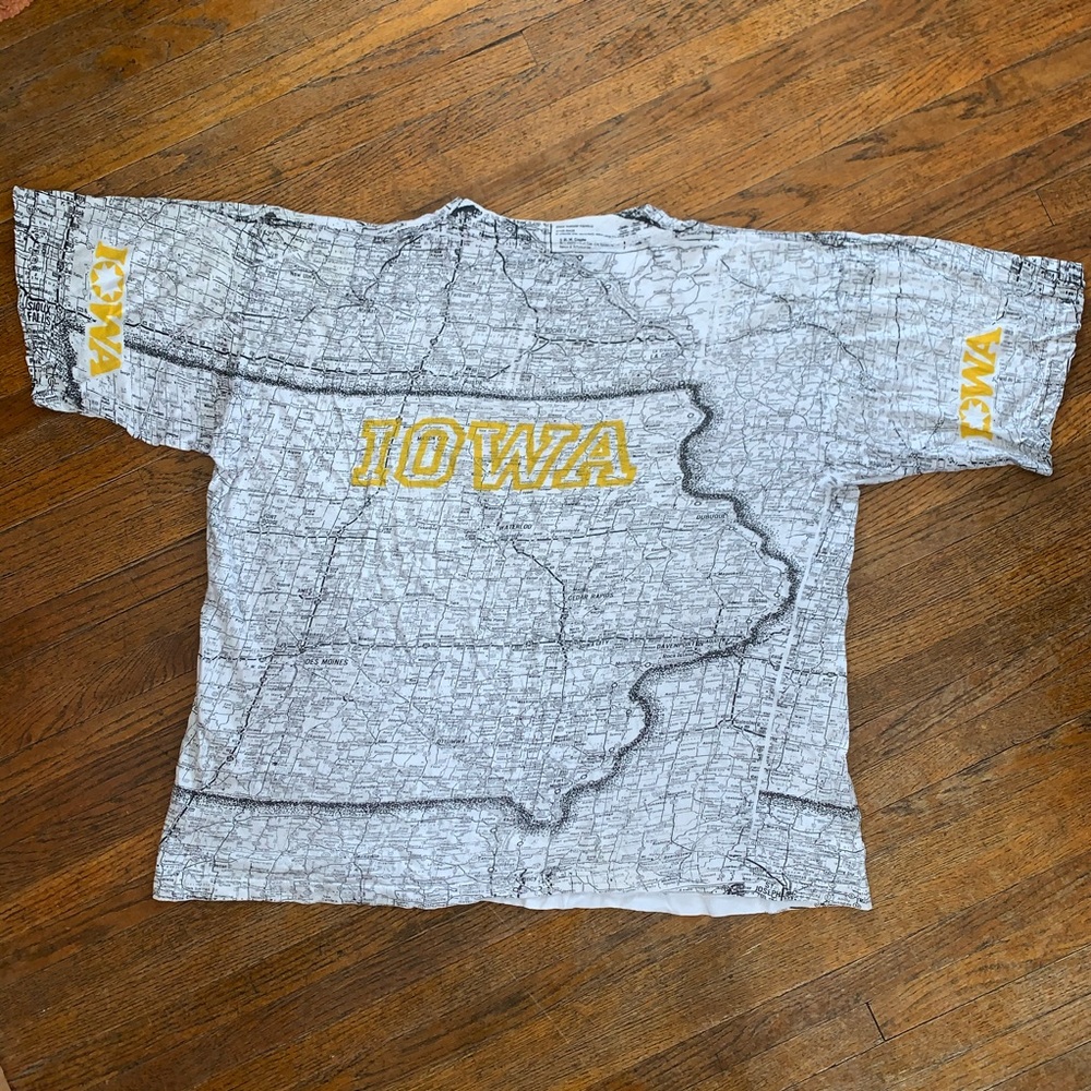 Vintage 90s Iowa State Map Shirt - Picture 7 of 7